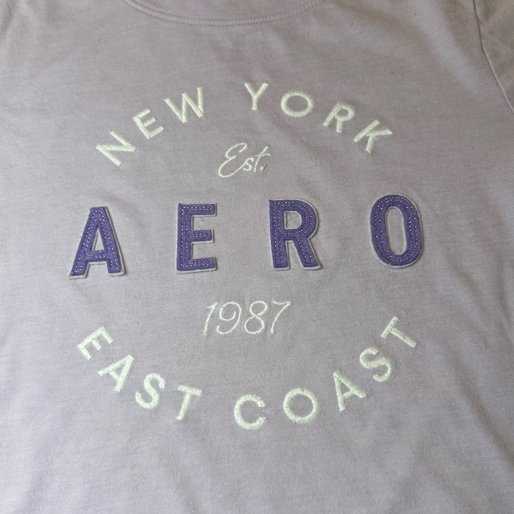 Aeropostale Womons Graphic Tee size M purple - Picture 3 of 6